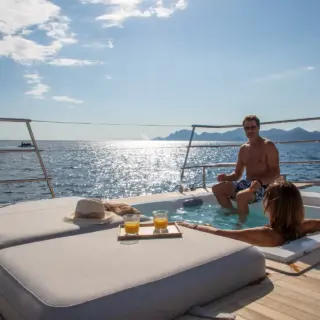 Jacuzzi on foredeck (sister ship)