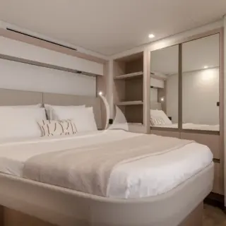 Guest cabin (sistership)