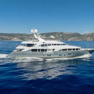 JUSTA DELIA underway