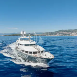 JUSTA DELIA underway