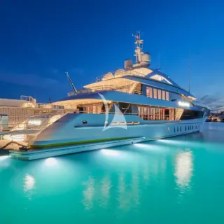Starboard aft view