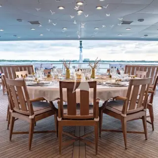 Bridge Deck Aft