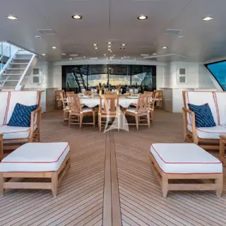 Bridge Deck Aft