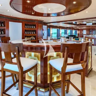 Main Salon Bar
