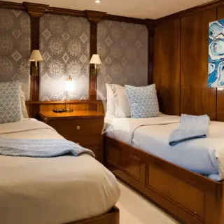 Twin Cabin below