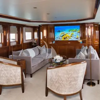 Main Salon view forward
