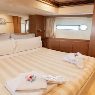 Double cabin