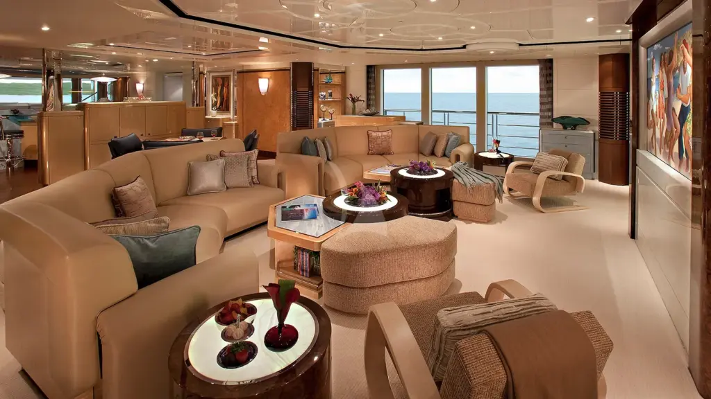 SYCARA V - Main salon