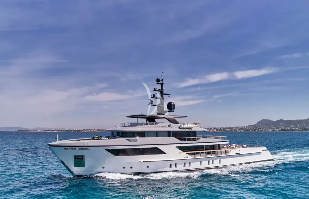 PARA BELLVM - Running