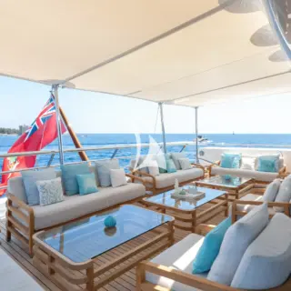Aft deck seating area
