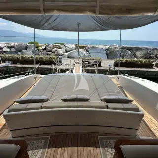 Elton II - Aftdeck