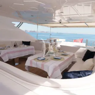 Sun deck