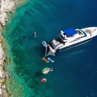 Water toys