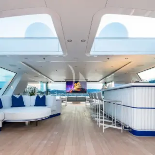 Sky Lounge