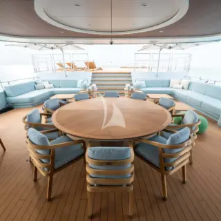 Heli Deck Dining and Sofas