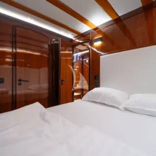 Allure E - Image 7