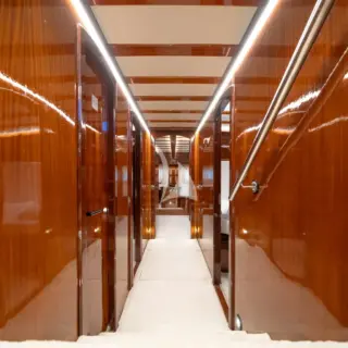 Allure E - Image 11