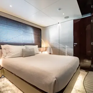 VIP guest cabin