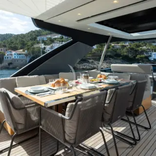 Sundeck Dining