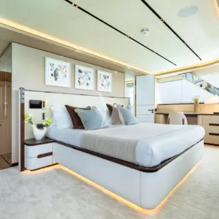 Master suite