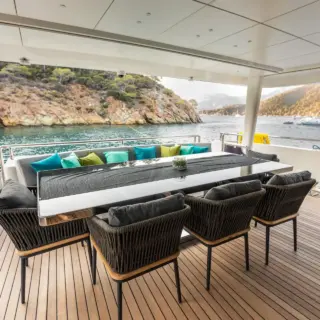 ZEEMAR - aft deck