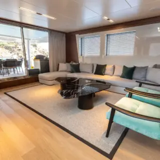 ZEEMAR - main saloon