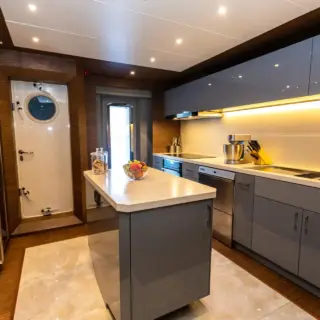 ZEEMAR - galley