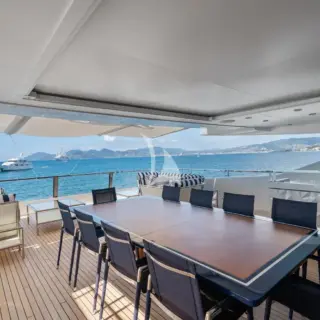 Bridge deck exterior rear dinning
