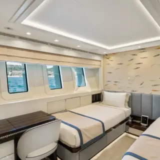 Twin stateroom fish