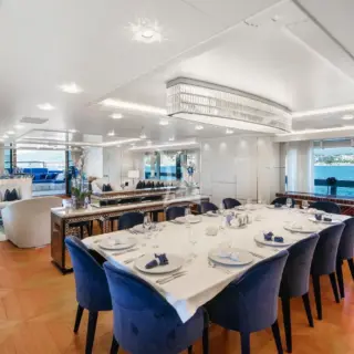 Main deck dinning area