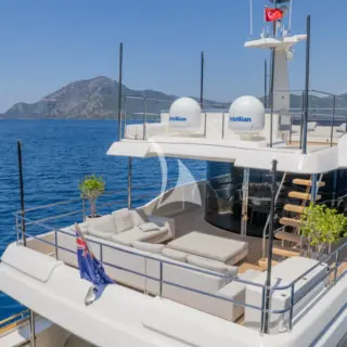 Upper Aft Deck