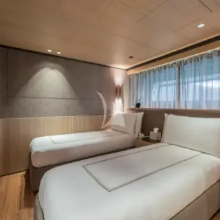 Lower deck twin cabin