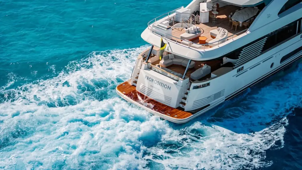 PROPOSITION - Aerial stern 