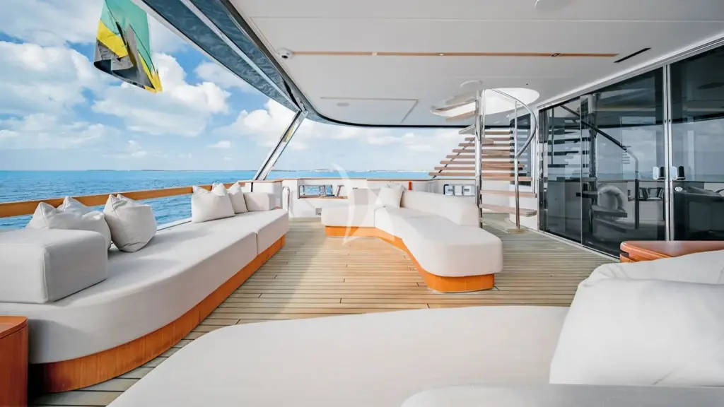 PROPOSITION - Aft deck seating 