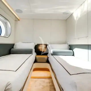 Twin cabin