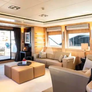 Main Deck - Salon