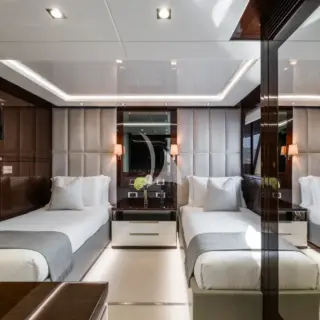 Twin guest cabin