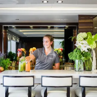 Bridge deck juice bar