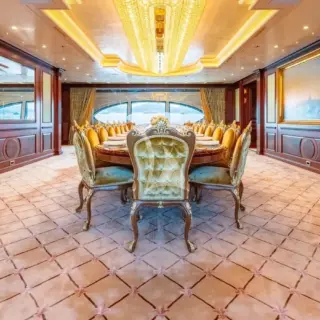 Main Deck Dinning