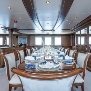 Main saloon