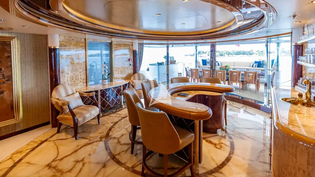 ELIS ET MAR - Main deck lounge