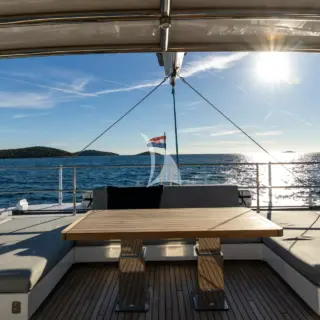 Flybridge