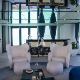 Main salon