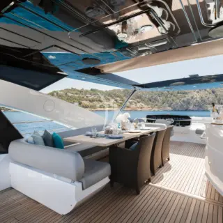 BEST OF ME - Flybridge Dining