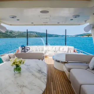 DREAM deck lounge area