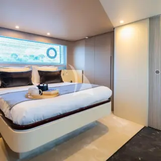 DONNA Master cabin