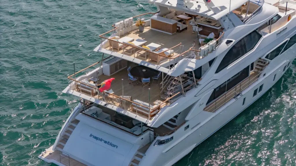 INSPIRATION - Stern View