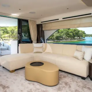 PREWI salon outdoor view