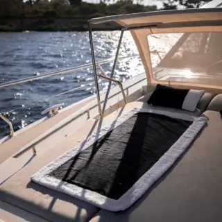 APOLLONIA FOREDECK