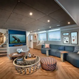 GALAPAGOS EXPLORER - Main salon
